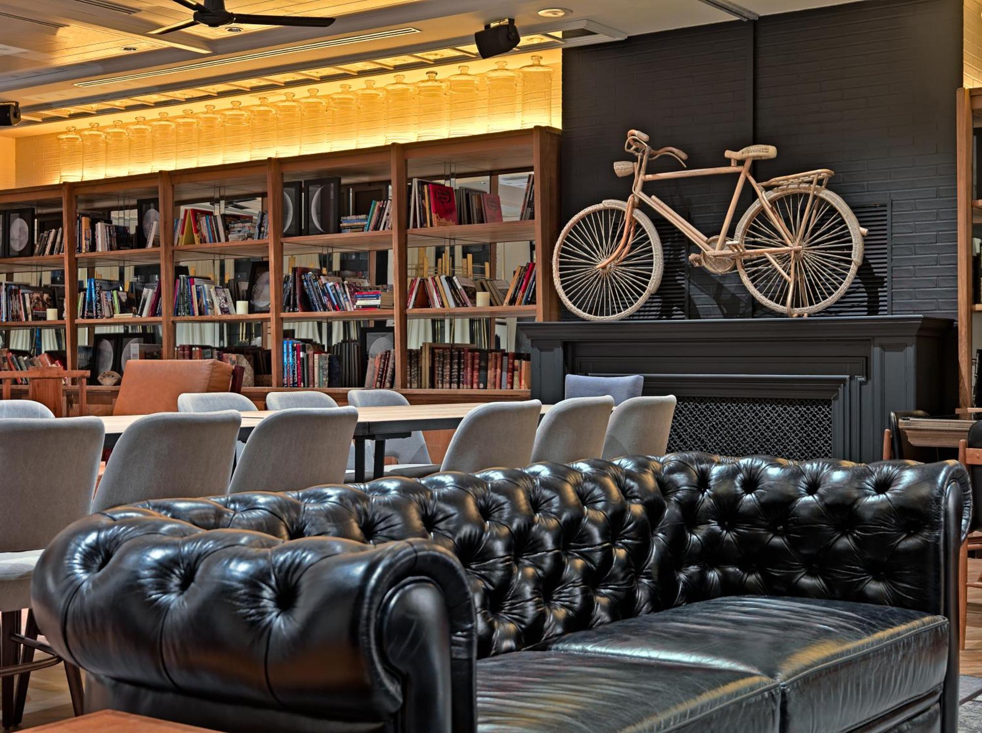H10 Metropolitan 4* Sup Hotel Barcelona Bagian luar foto